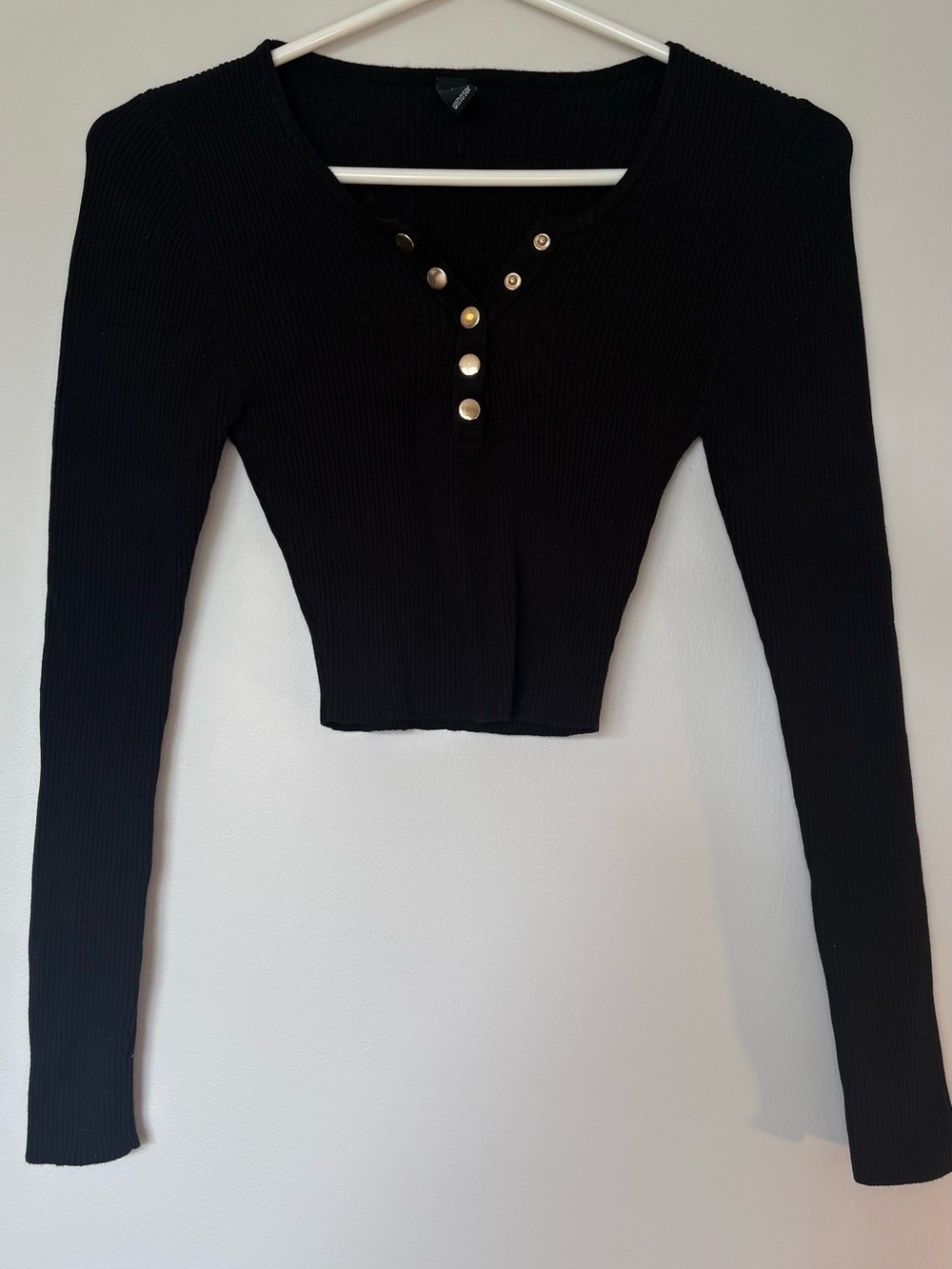 Windsor Black Ribbed Long-Sleeve Cropped Top with Gold Buttons